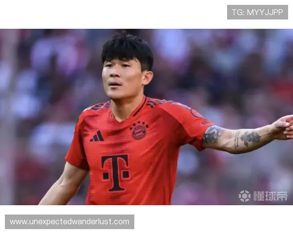 金玟哉欧冠头球进球