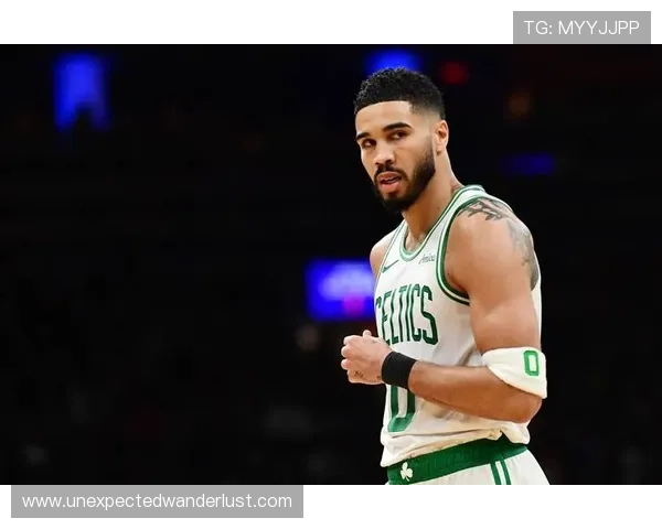 班切罗挡拆单打效率逼近塔图姆改变进攻端